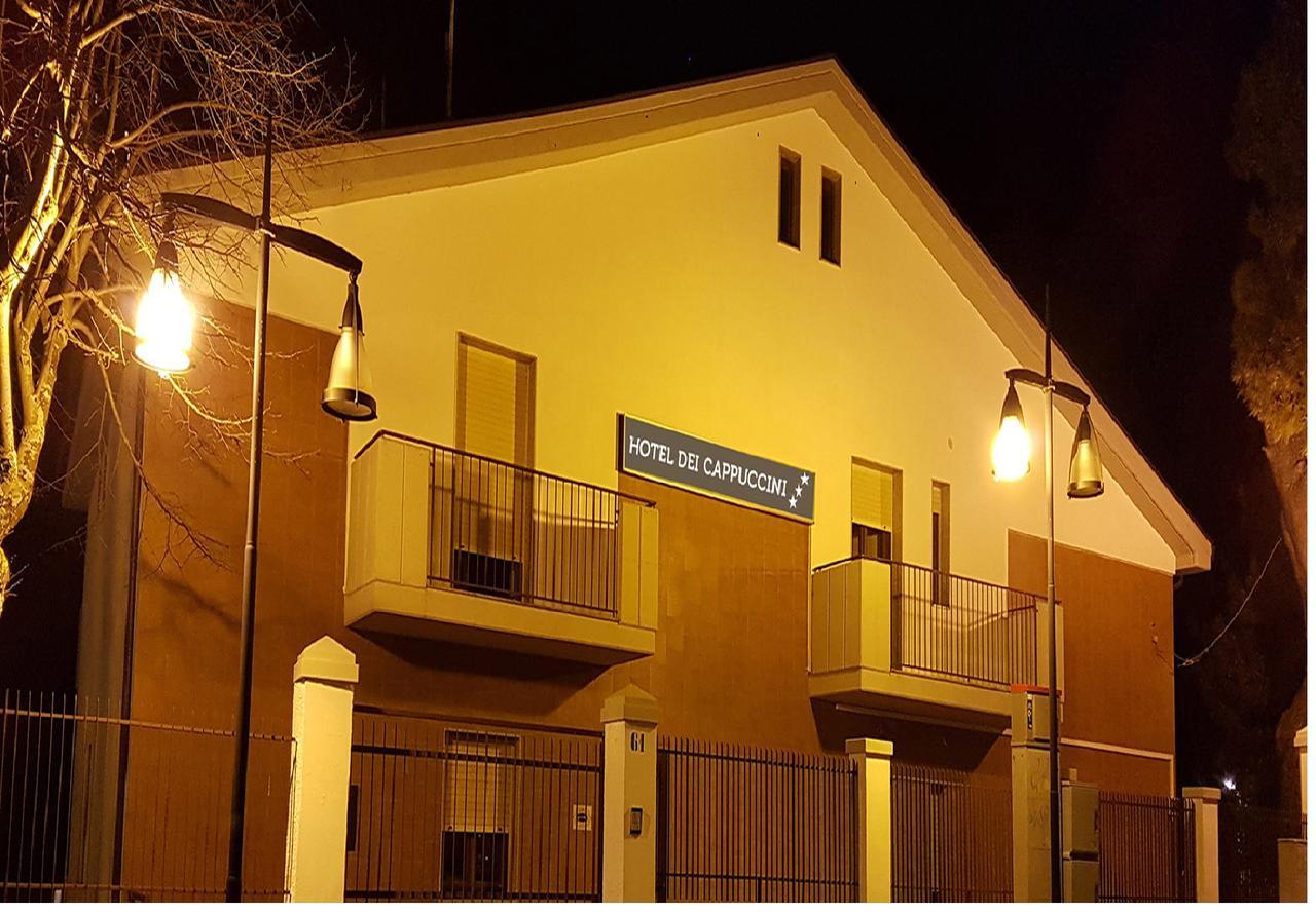 Hotel Dei Cappuccini San Giovanni Rotondo Bagian luar foto